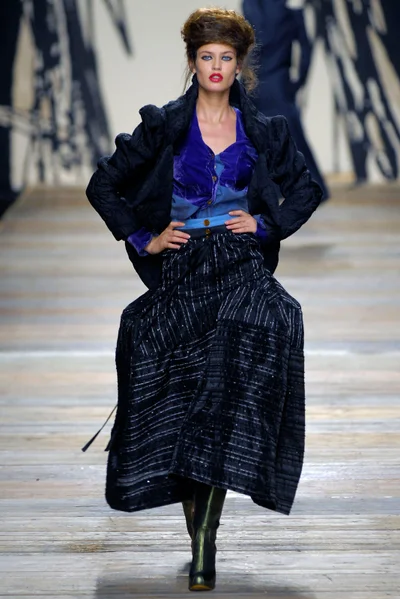 Look 35